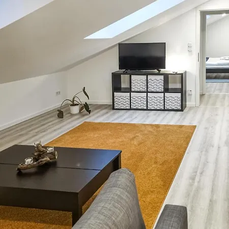 Gorgeous In With Wifi Apartman